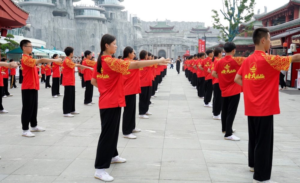 女孩子适不适合学习武术？
