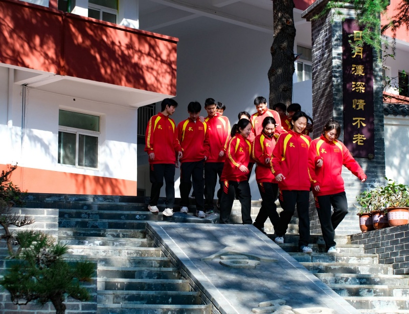 武当山湖北武术学校夏令营10.jpg