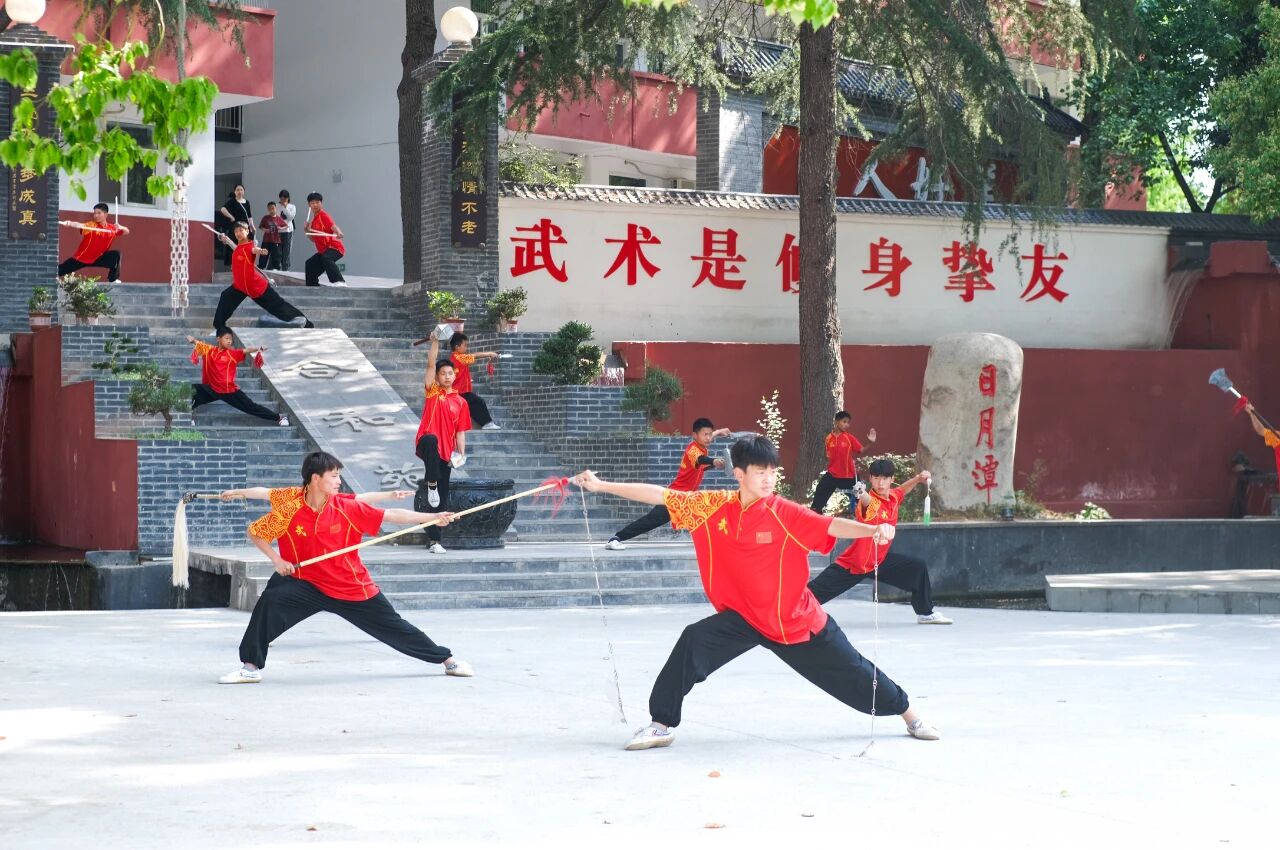 武当山湖北武术学校的新生家长| 您最关心的问题，答案全在这里！